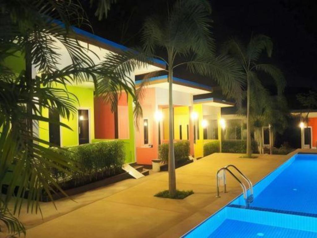 At Night Airport Resort Nai Yang Exterior photo